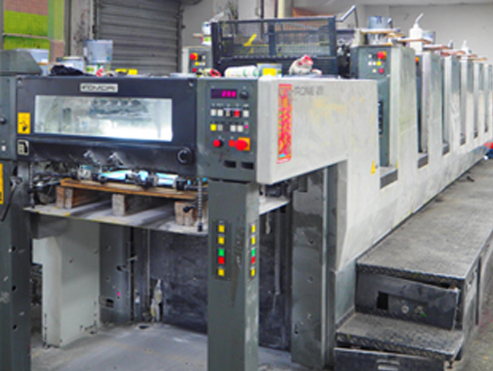 小森六色四開印刷機(jī)